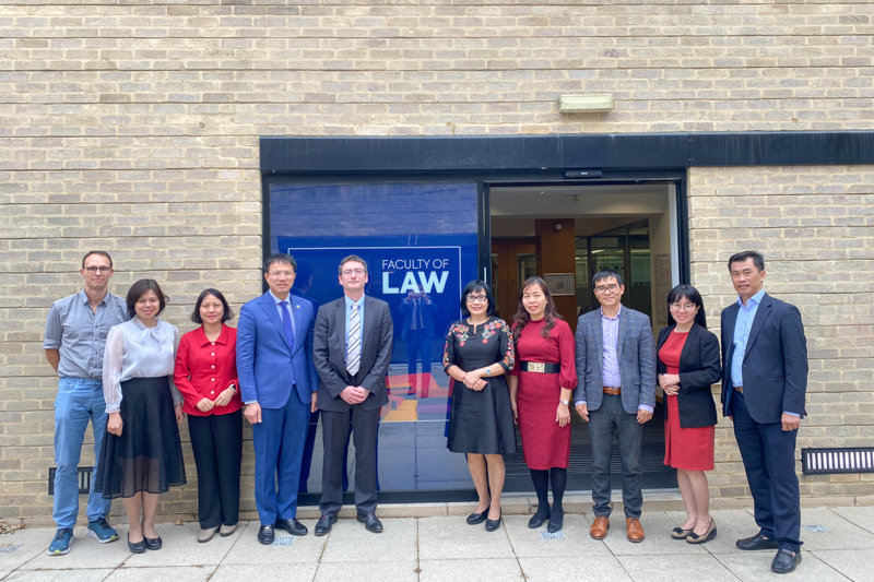 Tiếp tục thúc đẩy hơn nữa hợp tác pháp luật và tư pháp với các đối tác Vương quốc Anh