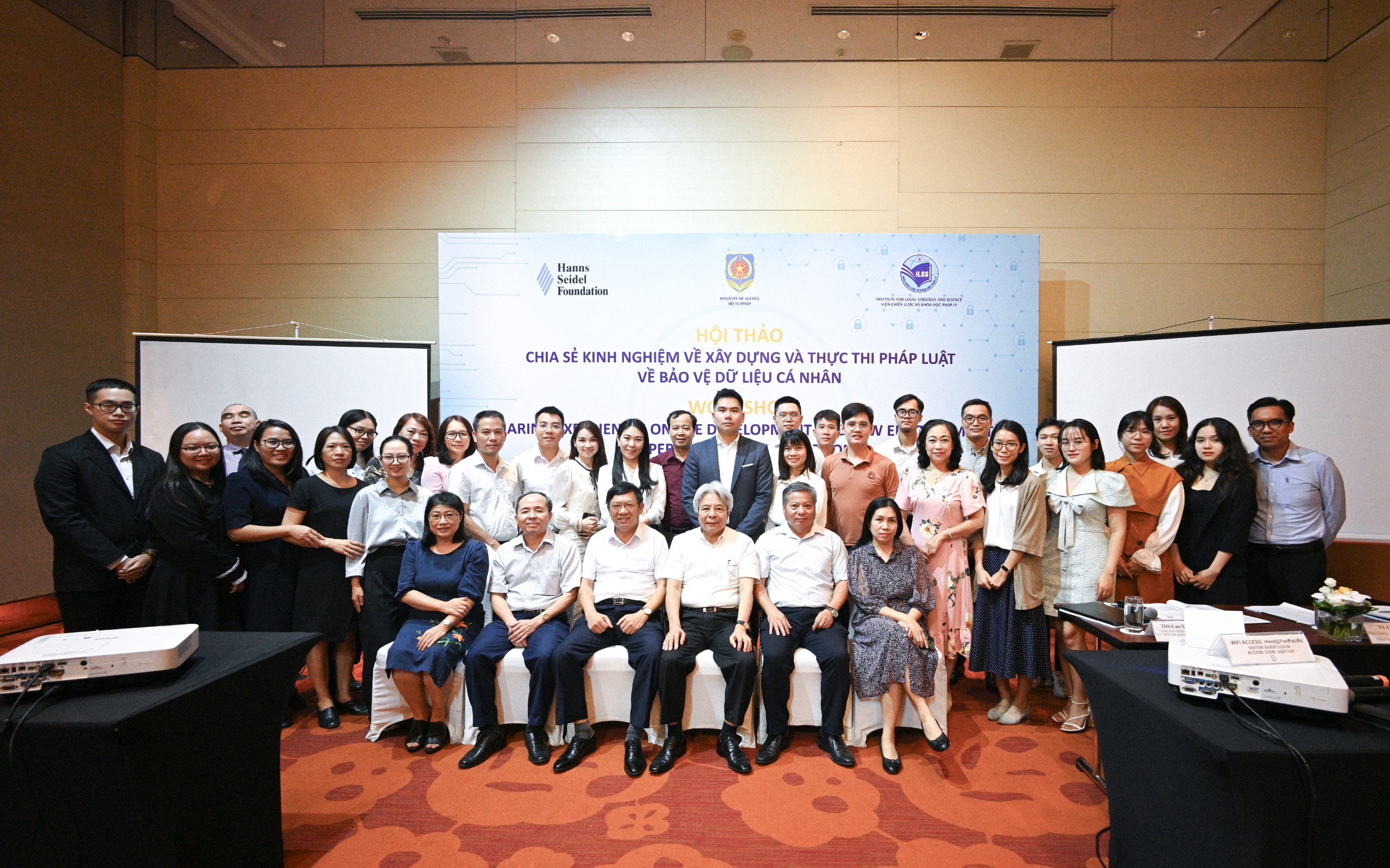 Viện Chiến lược và Khoa học pháp lý tổ chức Hội thảo quốc tế “Chia sẻ kinh nghiệm về xây dựng, thực thi pháp luật về bảo vệ dữ liệu cá nhân”