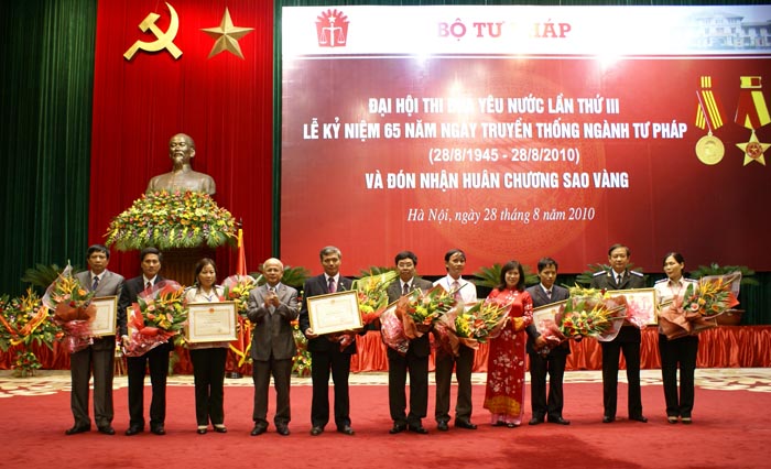 Đại hội thi đua yêu nước