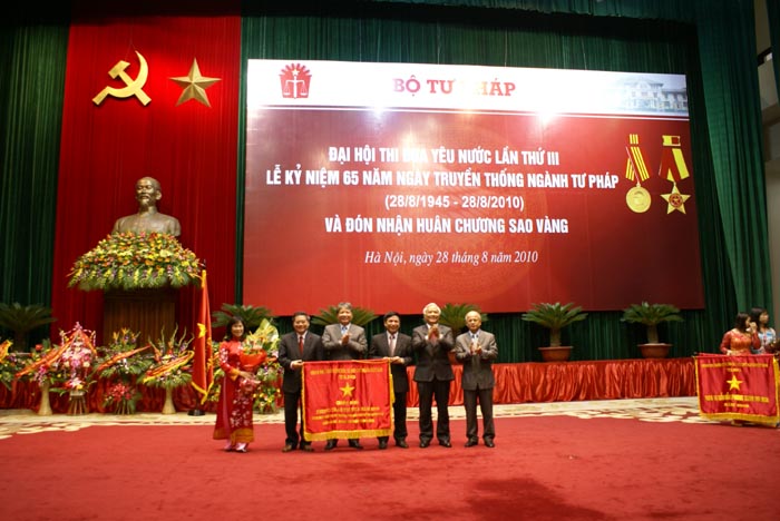 Đại hội thi đua yêu nước