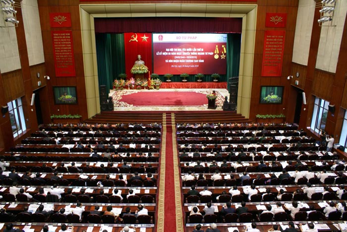 Đại hội thi đua yêu nước