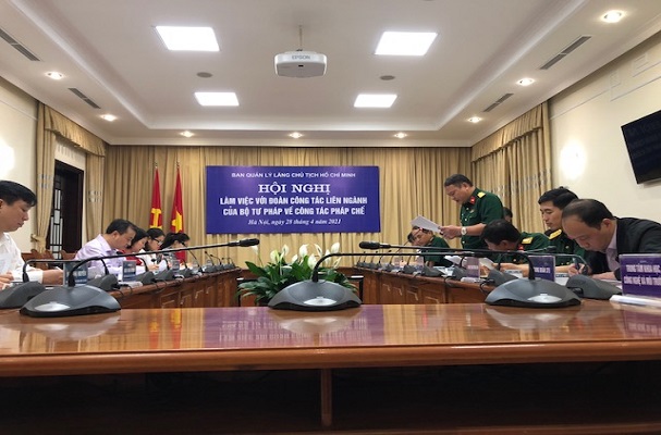 Kiểm tra, khảo sát về công tác pháp chế tại Ban Quản lý Lăng Chủ tịch Hồ Chí Minh