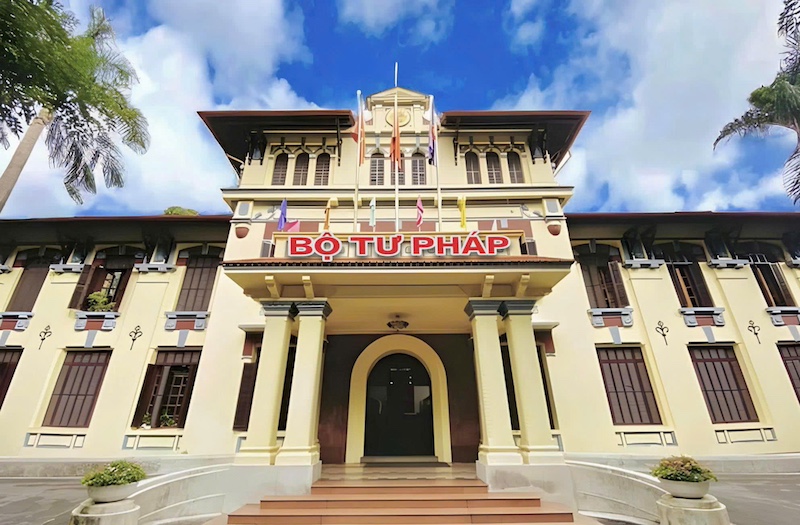 Ban hành Chương trình hành động của Bộ Tư pháp thực hiện các Nghị quyết số 66-NQ/TW, 197/2025/QH15, 140/NQ-CP