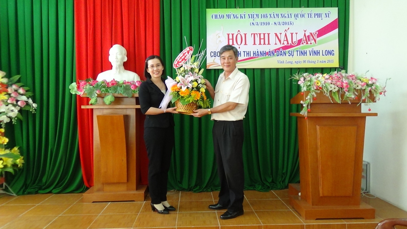 Kỷ niệm 105 năm ngày Quốc tế Phụ nữ 8-3 (08/3/1910 – 08/3/2015)