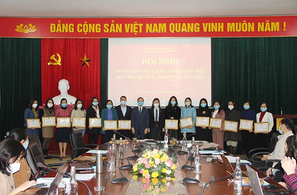 Đảng bộ Học viện Tư pháp tổng kết công tác Đảng năm 2021