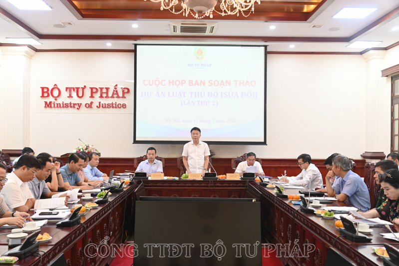 Nhìn lại chặng đường 15 năm xây dựng và phát triển của Vụ các vấn đề chung về xây dựng pháp luật