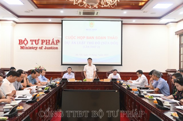 Nhìn lại chặng đường 15 năm xây dựng và phát triển của Vụ các vấn đề chung về xây dựng pháp luật