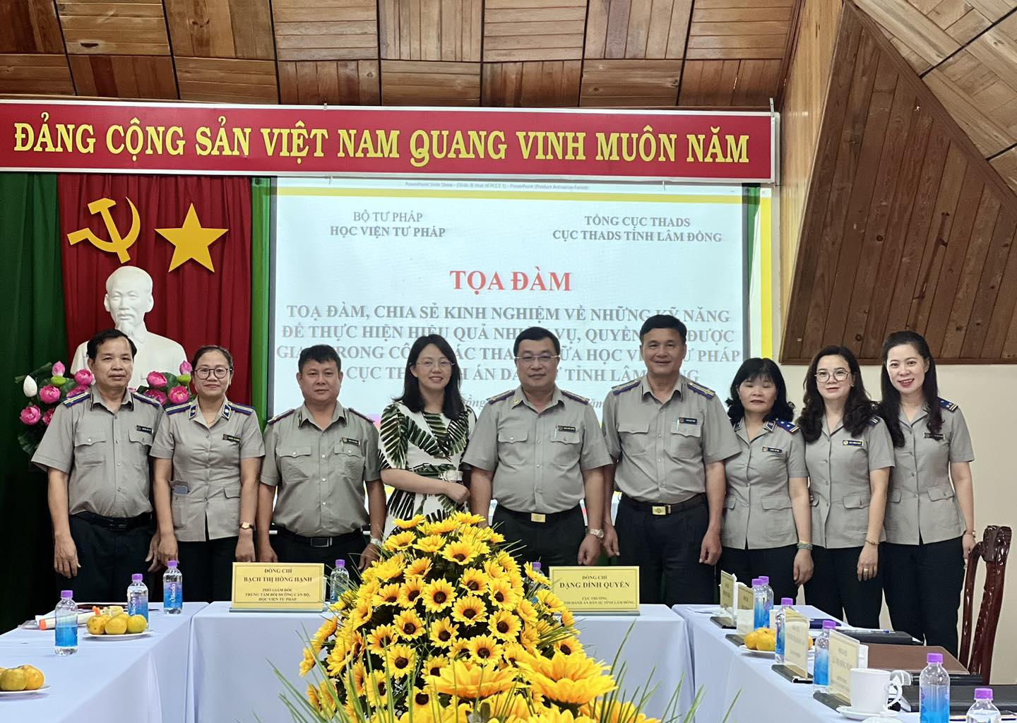 Tọa đàm trao đổi, chia sẻ kinh nghiệm về công tác thi hành án dân sự