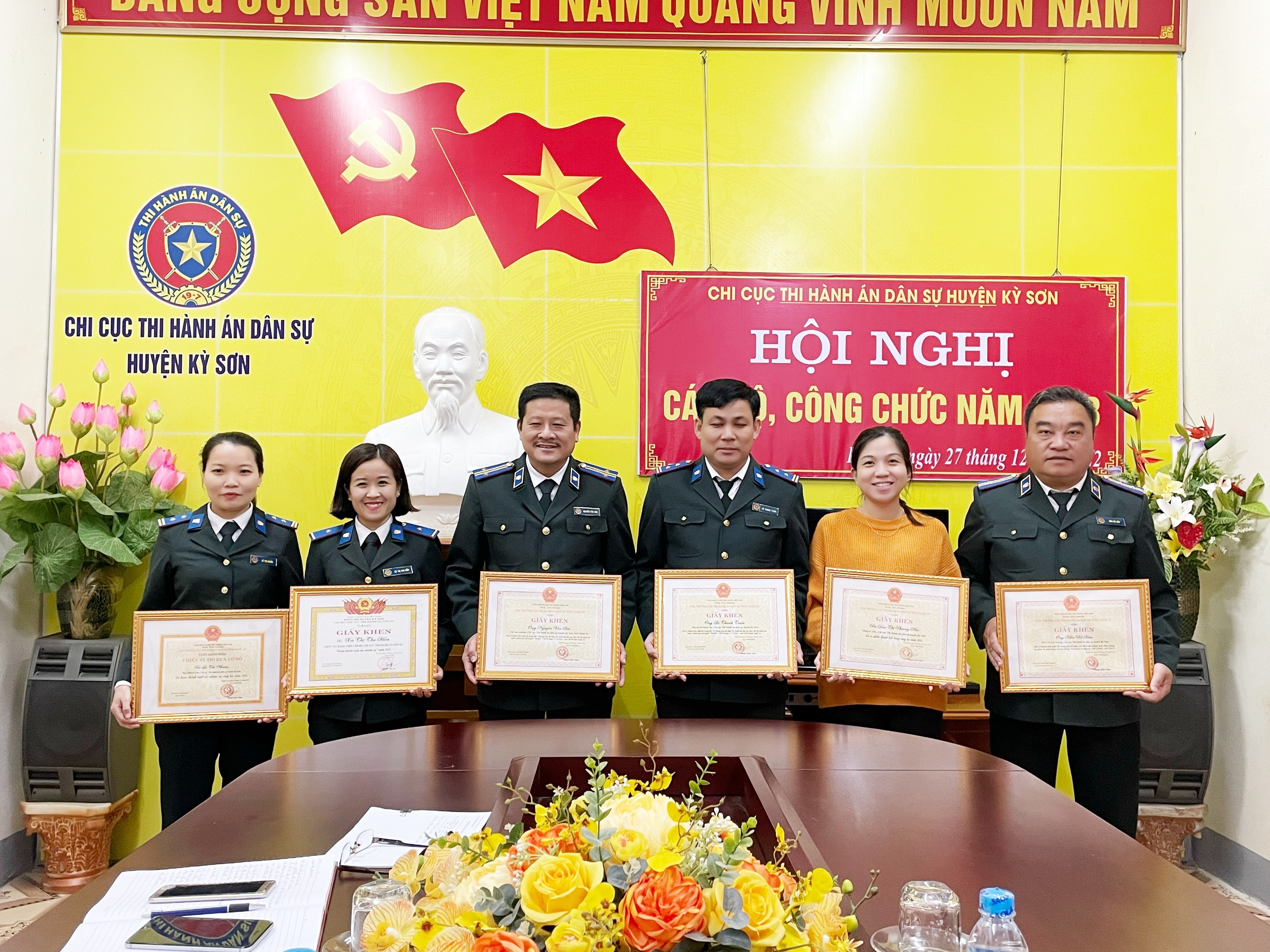 Chi cục Thi hành án dân sự huyện Kỳ Sơn tổ chức Hội nghị cán bộ, công chức, người lao động năm 2023.