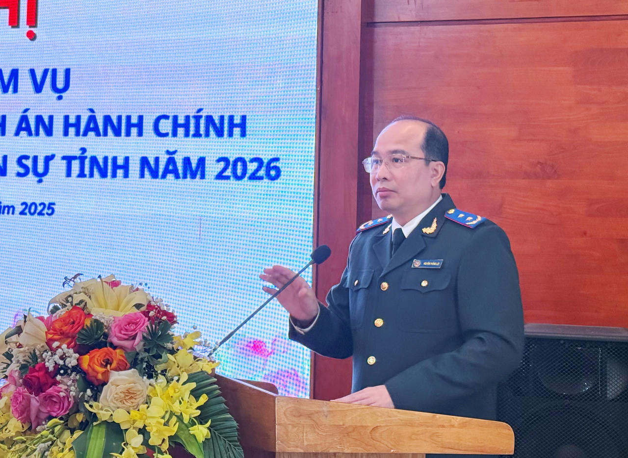 Cục trưởng Cục Quản lý THADS - Bộ Tư pháp Nguyễn Thắng Lợi đã đến dự và chỉ đạo hội nghị. 