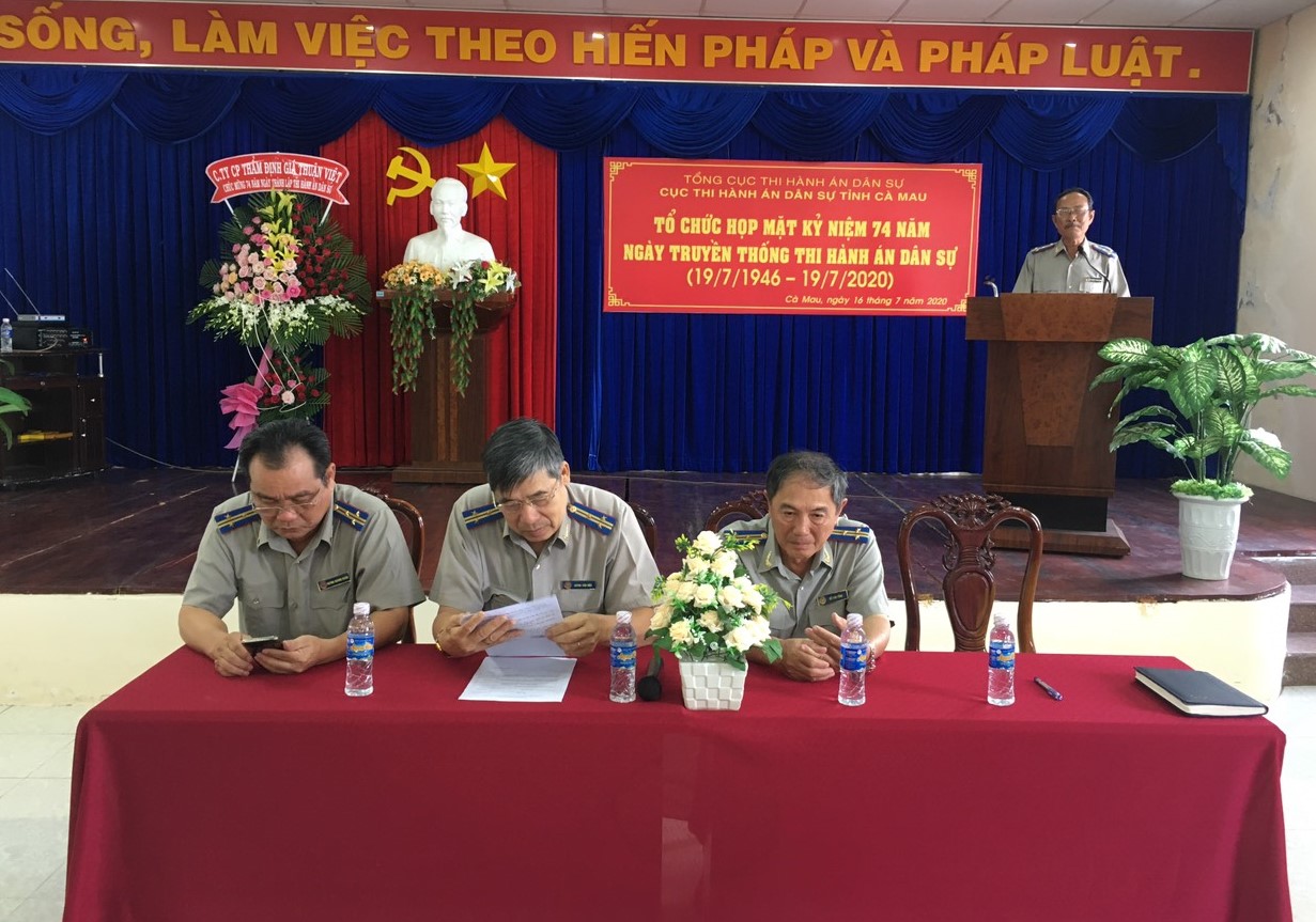 Cục Thi hành án dân sự tỉnh Cà Mau tổ chức họp mặt Kỷ niệm 74 năm Ngày truyền thống thi hành án dân sự (19/7/1946-19/7/2020)
