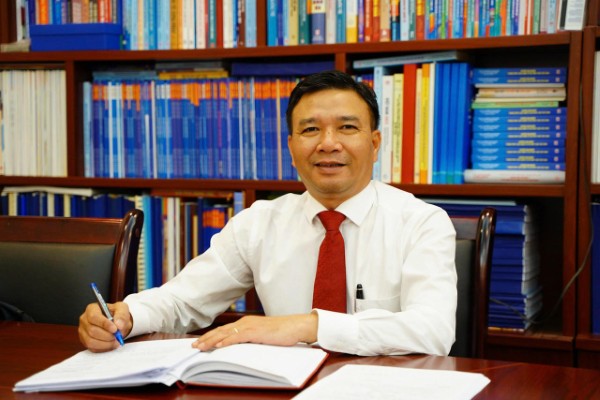 Ảnh đại diện Trường Đại học Luật Hà Nội: Tiếp tục giữ vững vai trò là trung tâm đào tạo, nghiên cứu hàng đầu về pháp luật