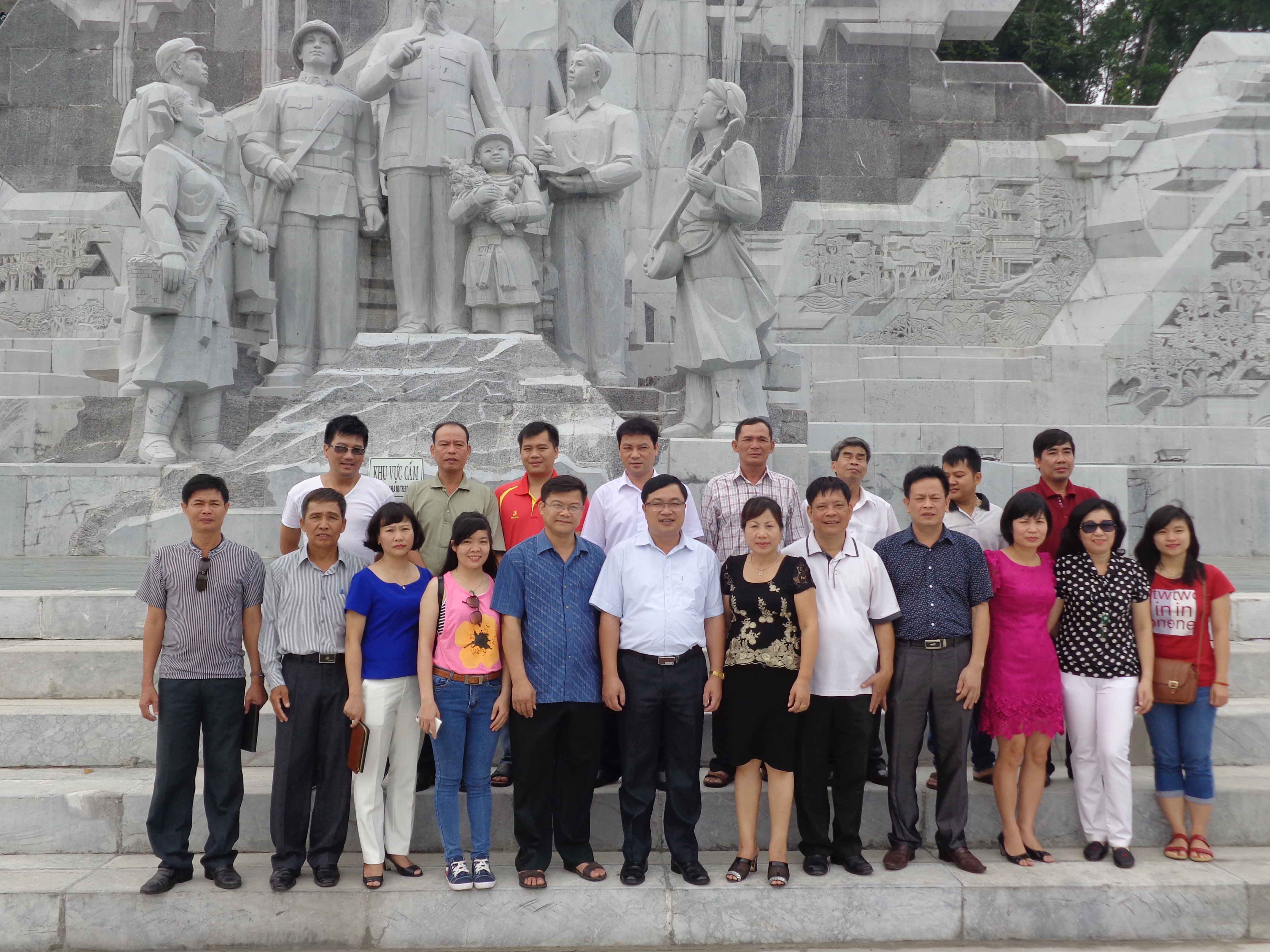 Trao đổi, tọa đàm kinh nghiệm về công tác thi hành án với Cục THADS tỉnh Tuyên Quang