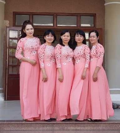 Chi đoàn Hưởng ứng Tuần lễ “Áo dài - Di sản văn hóa Việt Nam”