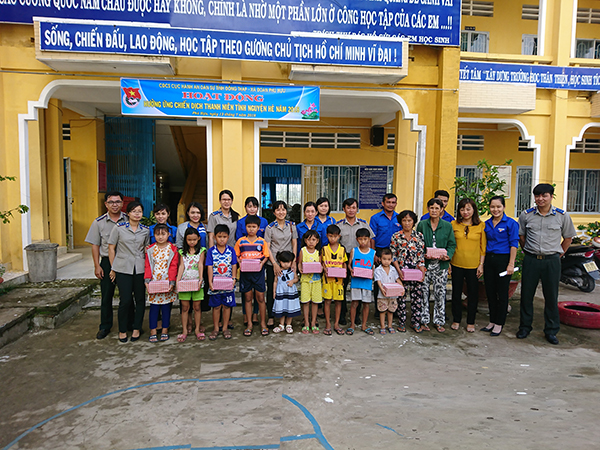 Tổ chức các hoạt động thiện nguyện trong Chiến dịch Thanh niên tình nguyện hè năm 2018