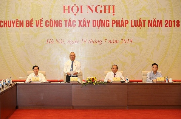 Ủy ban Thường vụ Quốc hội và Chính phủ phối hợp tổ chức Hội nghị chuyên đề về công tác xây dựng pháp luật