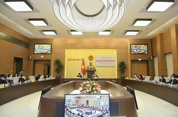 Thẩm tra sơ bộ Đề nghị của Chính phủ về chương trình xây dựng luật, pháp lệnh năm 2023, điều chỉnh Chương trình năm 2022