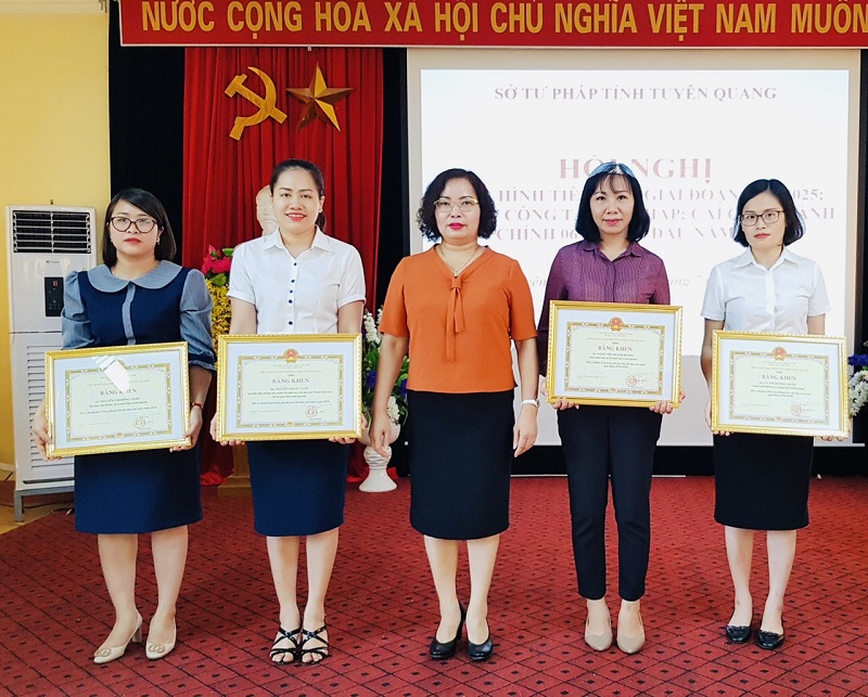 Bộ Tư pháp tổ chức tập huấn nghiệp vụ công tác thi đua, khen thưởng năm 2019