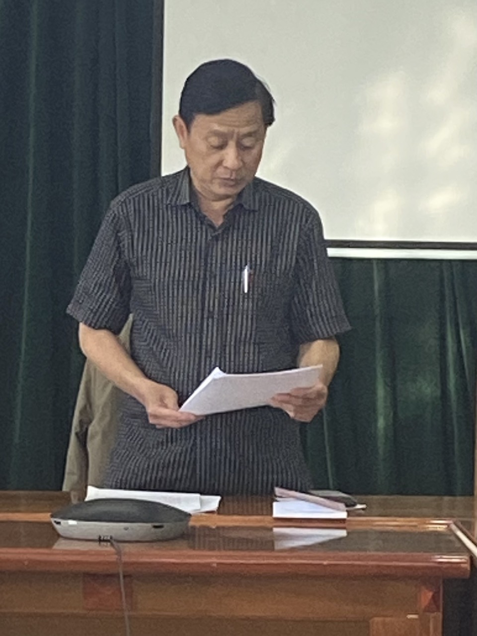 CHI BỘ CỤC THI HÀNH ÁN DÂN SỰ TỈNH TỔ CHỨC QUÁN TRIỆT NGHỊ QUYẾT HỘI NGHỊ TRUNG ƯƠNG LẦN THỨ TÁM, KHÓA XIII