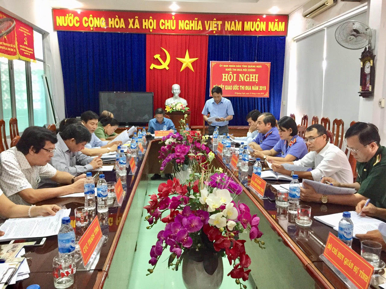 Khối thi đua Nội chính tỉnh tổ chức ký kết thi đua năm 2019