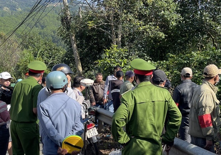 Lâm Đồng: Cưỡng chế thi hành án thành công vụ việc phức tạp