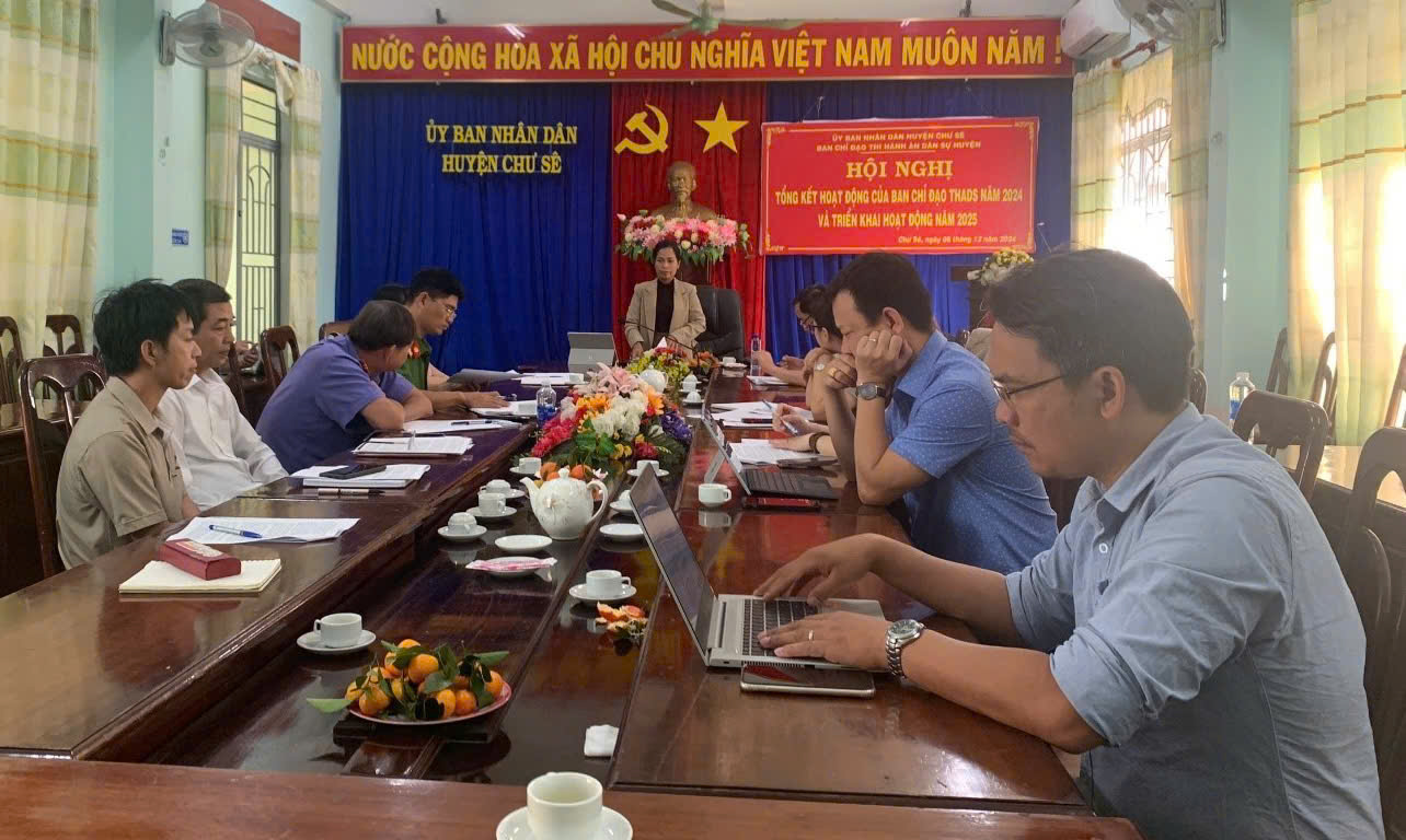 BAN CHỈ ĐẠO THI HÀNH ÁN DÂN SỰ HUYỆN CHƯ SÊ TỔ CHỨC HỘI NGHỊ TỔNG KẾT HOẠT ĐỘNG NĂM 2024 VÀ TRIỂN KHAI HOẠT ĐỘNG NĂM 2025