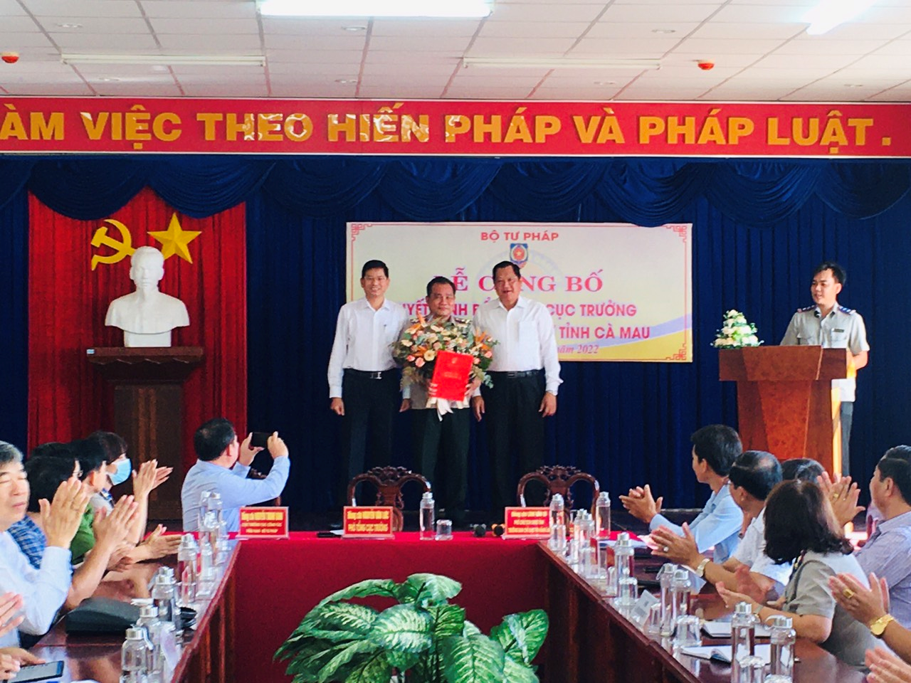 CÔNG BỐ QUYẾT ĐỊNH BỔ NHIỆM CỤC TRƯỞNG CỤC THI HÀNH ÁN DÂN SỰ TỈNH CÀ MAU