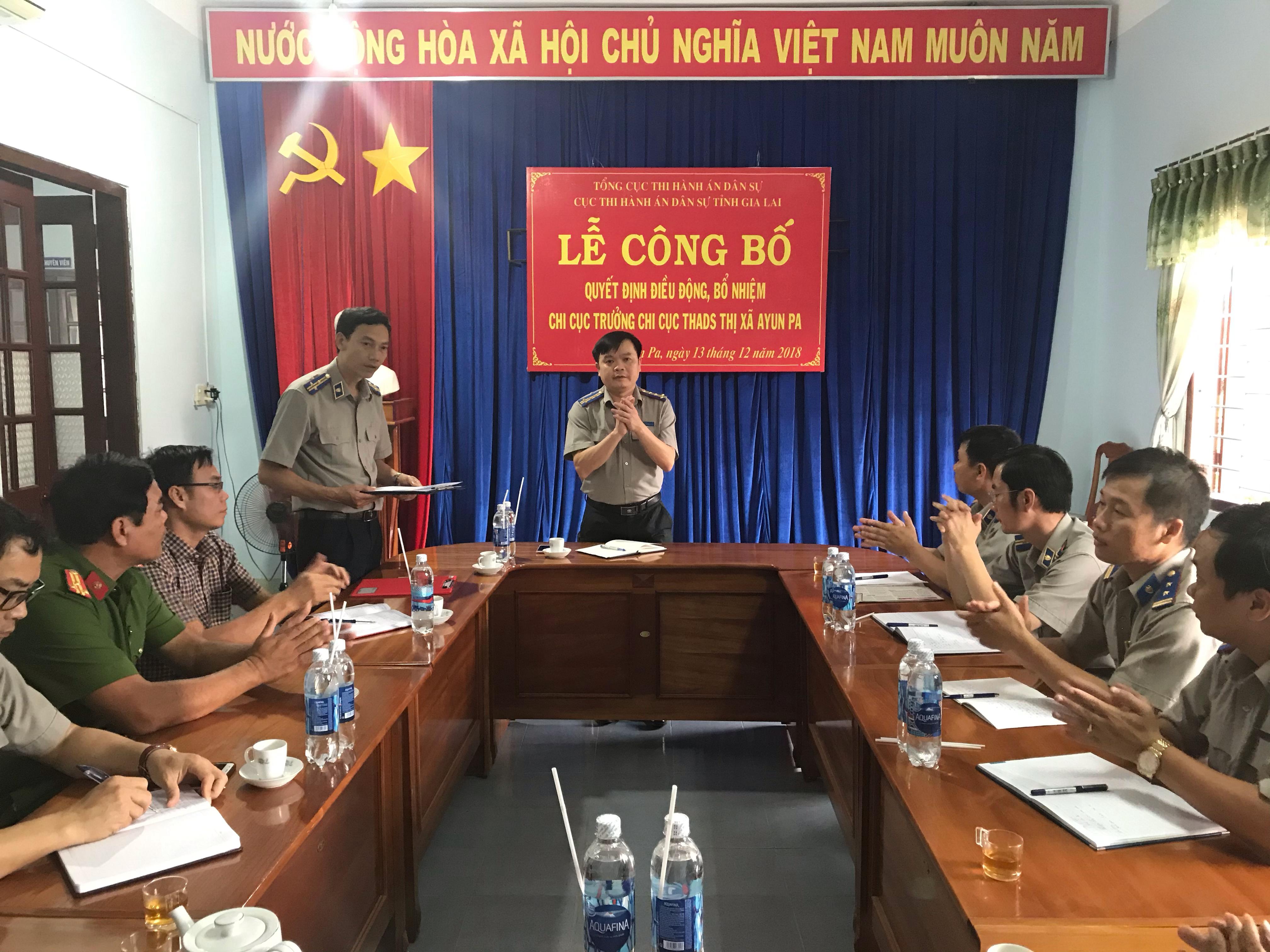 QUYẾT ĐỊNH ĐIỀU ĐỘNG, BỔ NHIỆM CHI CỤC TRƯỞNG CHI CỤC THADS THỊ XÃ AYUNPA