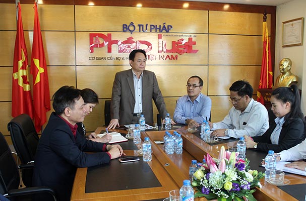 Thắt chặt quan hệ hợp tác tốt đẹp Việt Nam - Lào