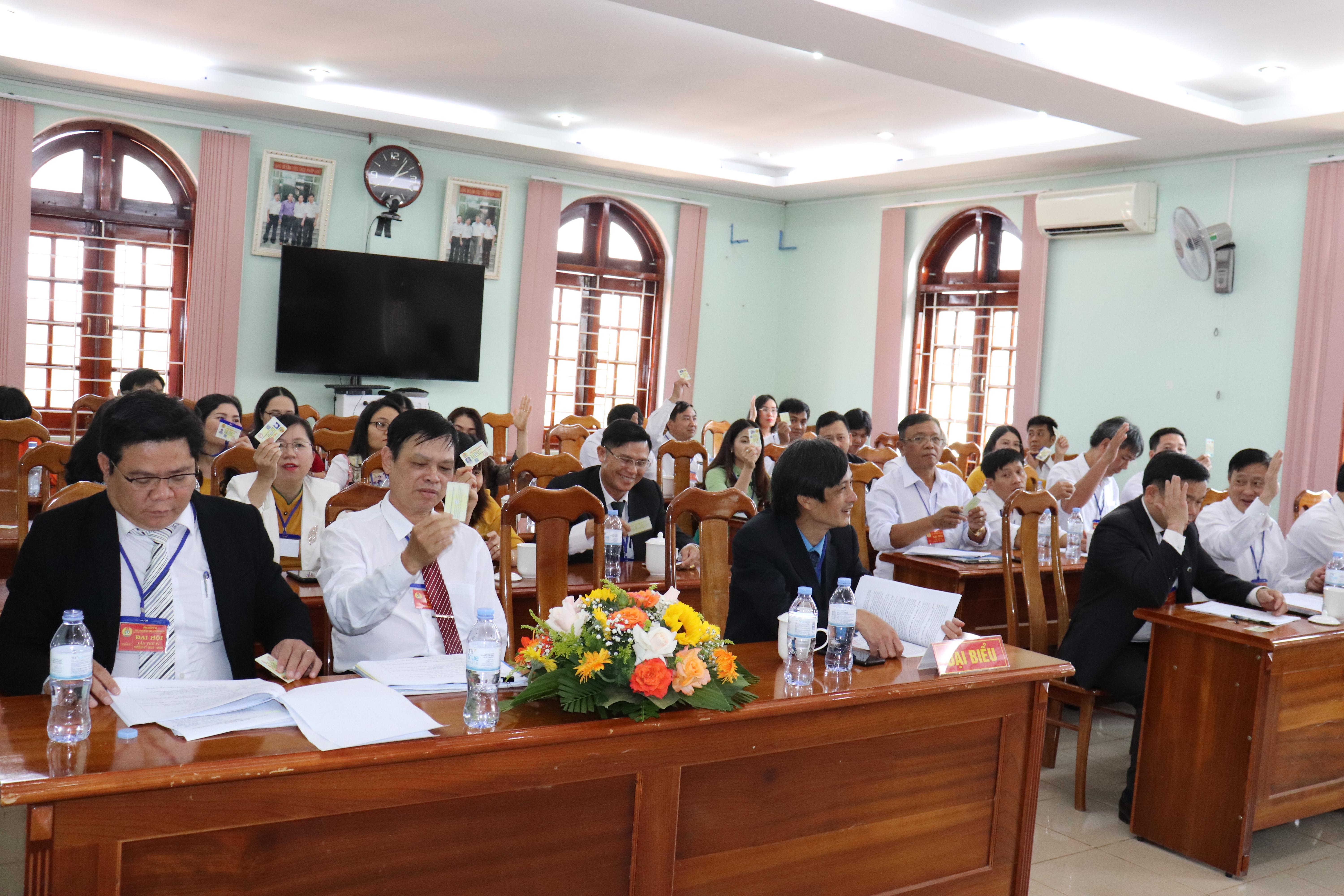 Đại hội biểu quyết 