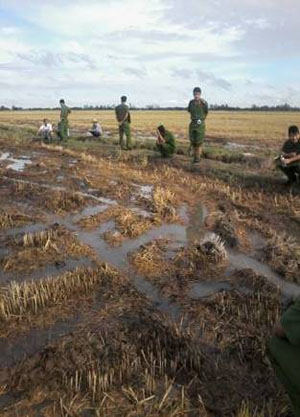 Chi cục Thi hành án dân sự huyện Hồng Ngự tổ chức cưỡng chế,  kê biên tài sản để đảm bảo thi hành án