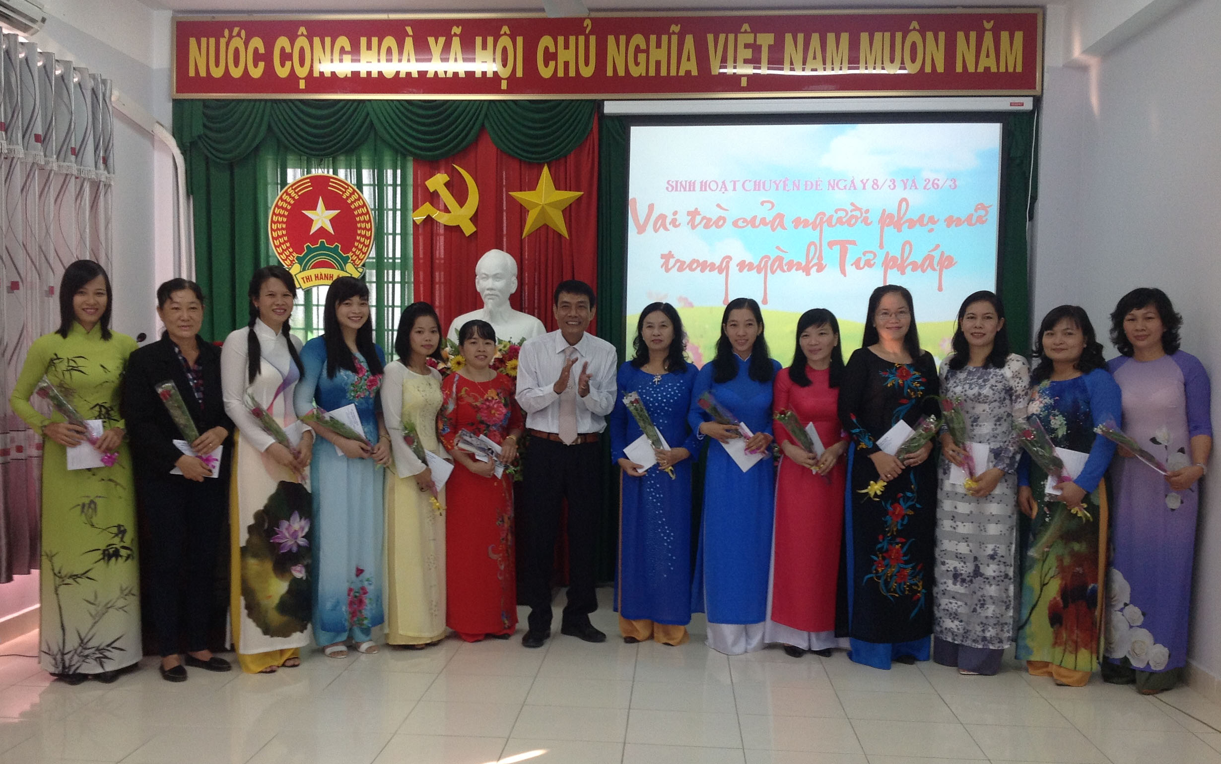 Họp mặt và Hội thi nấu ăn chủ đề “Thay lời muốn nói” kỷ niệm ngày Quốc tế phụ nữ 8/3 và 26/3