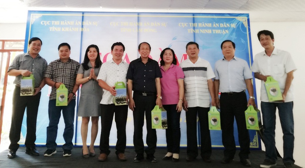 Giao lưu kỷ niệm Ngày Quốc tế phụ nữ 8 tháng 3 năm 2019