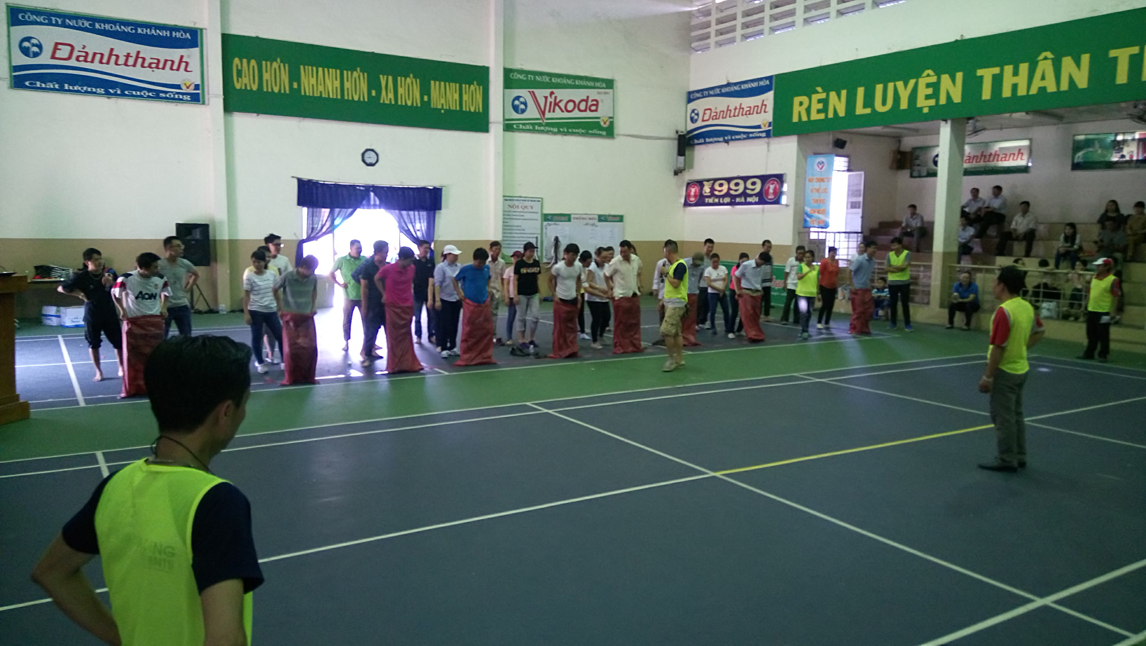 Hội thao chào mừng kỷ niệm 70 năm Ngày truyền thống