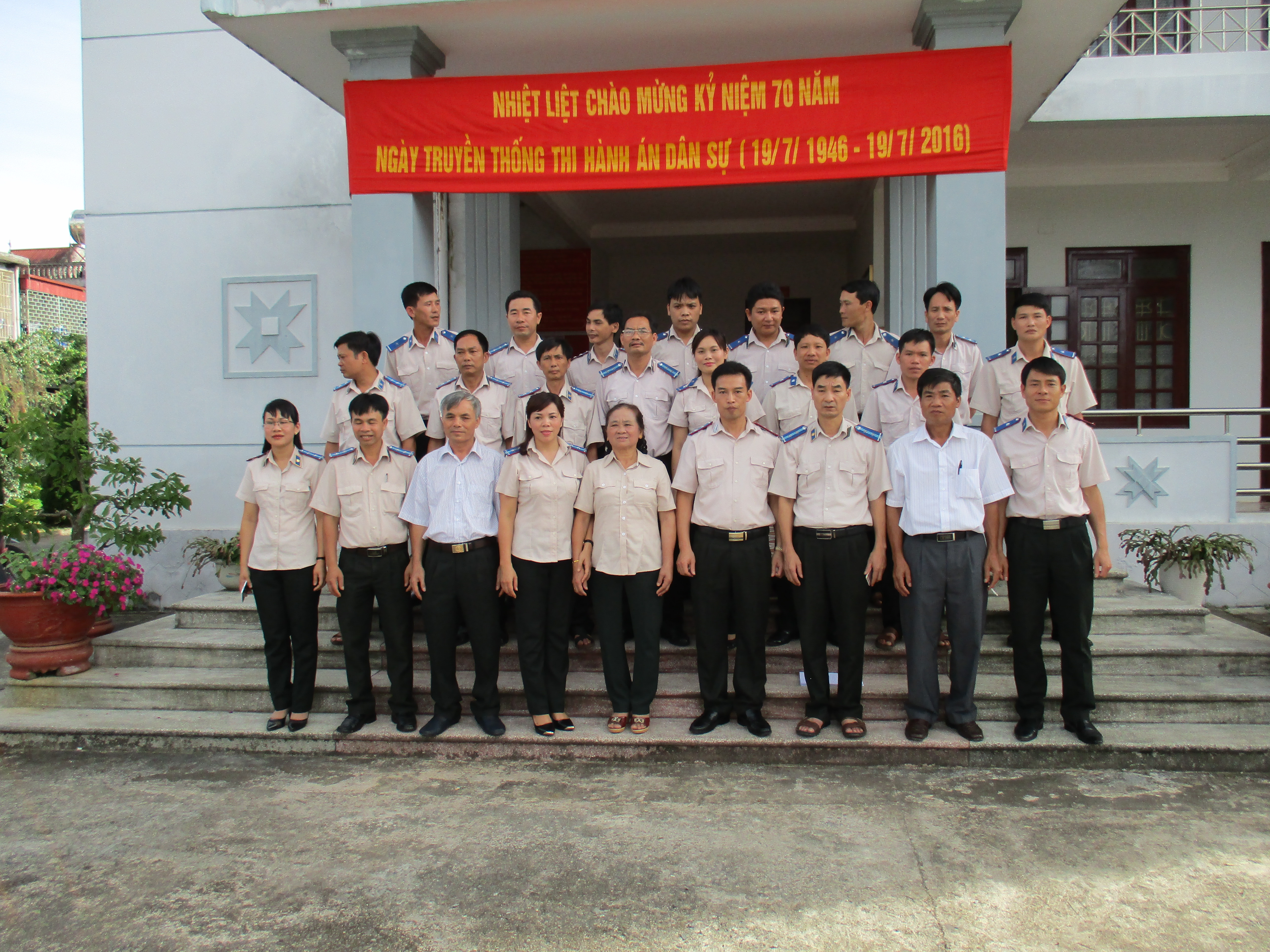 Ảnh kỷ niệm 70 năm ngày thành lập ngành THADS (19/07/1946 - 19/07/2016) 3