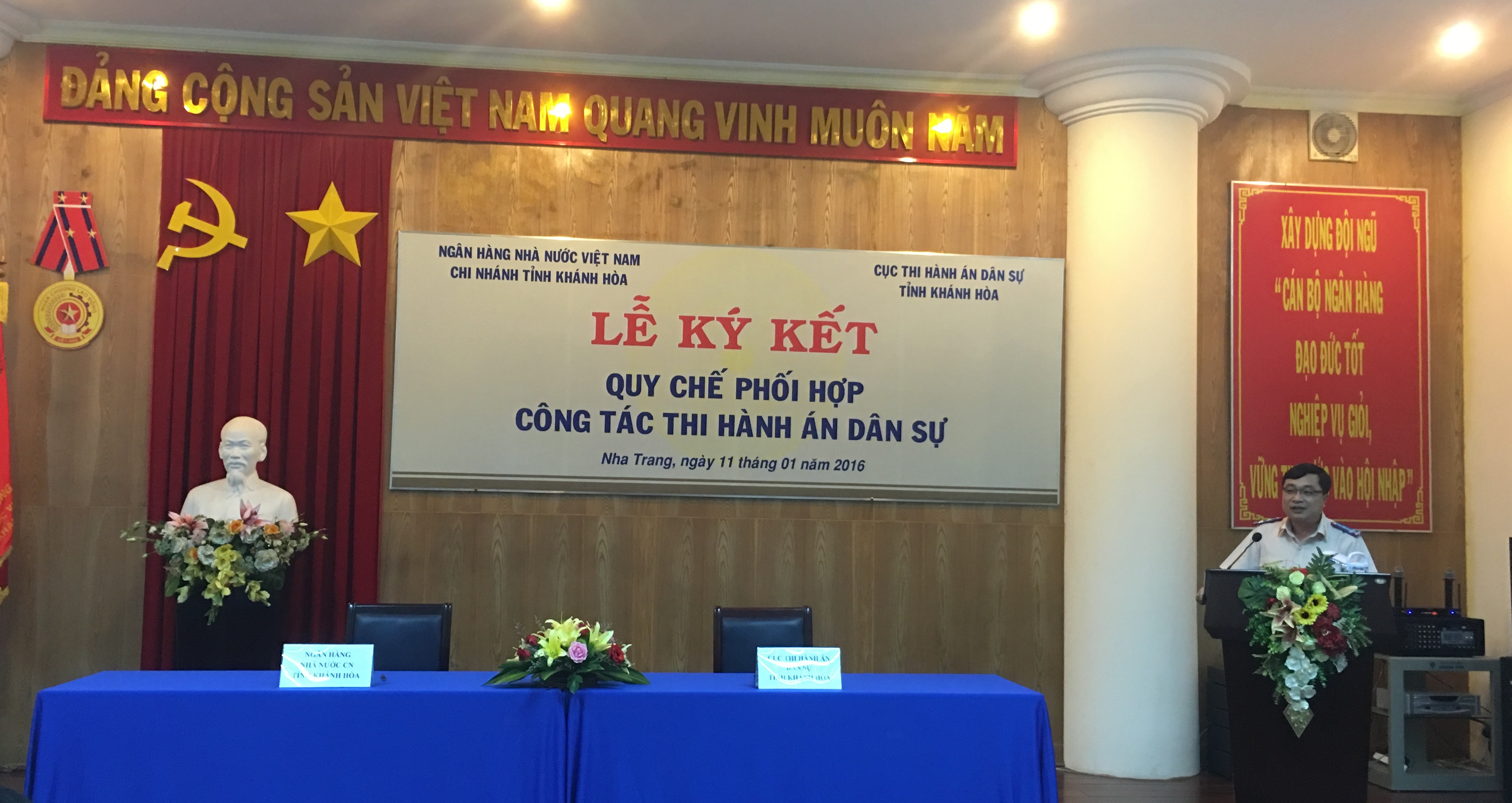 Ký Quy chế phối hợp với Ngân hàng Nhà nước chi nhánh tỉnh Khánh Hòa