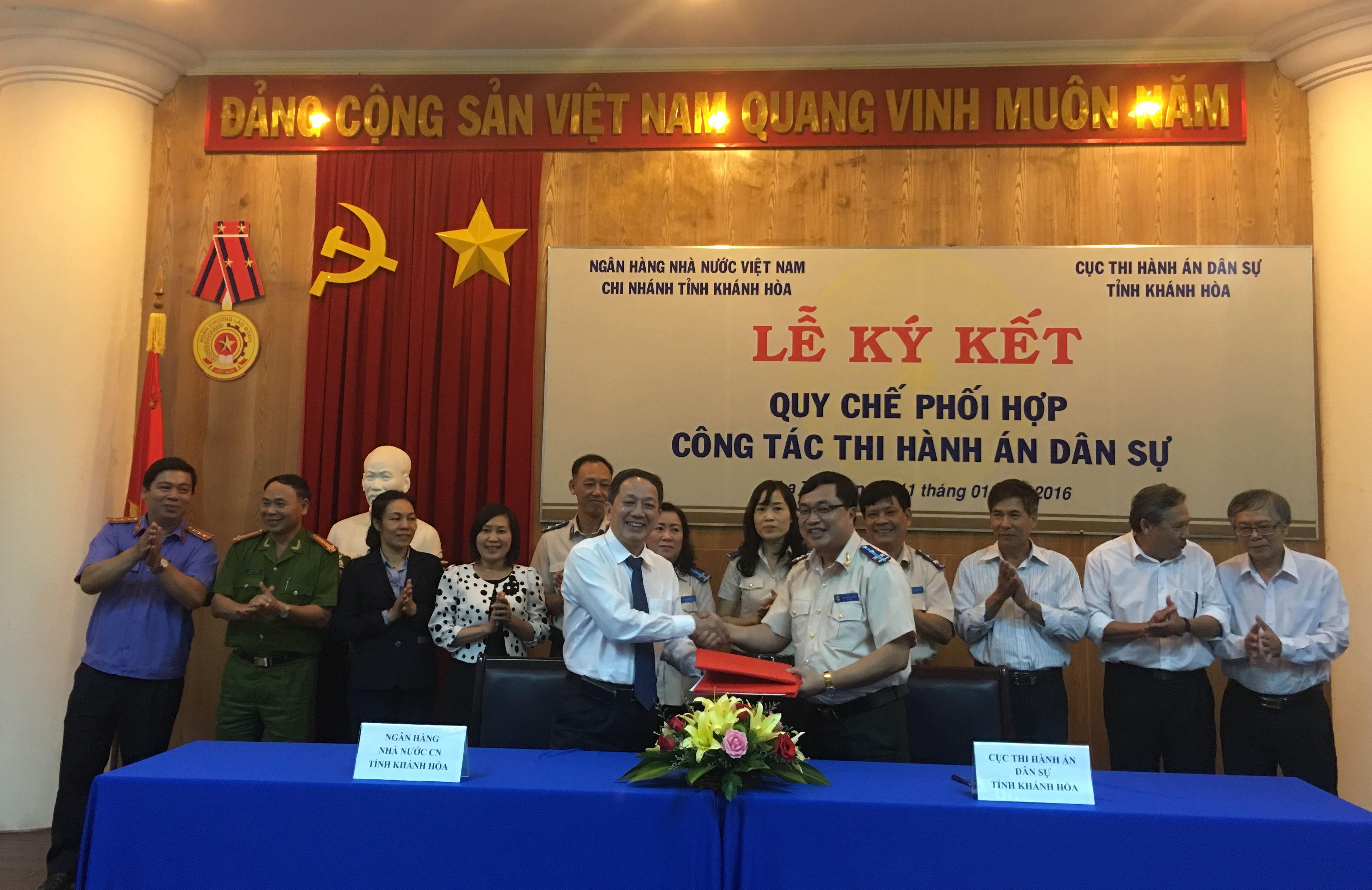 Ký Quy chế phối hợp với Ngân hàng Nhà nước chi nhánh tỉnh Khánh Hòa