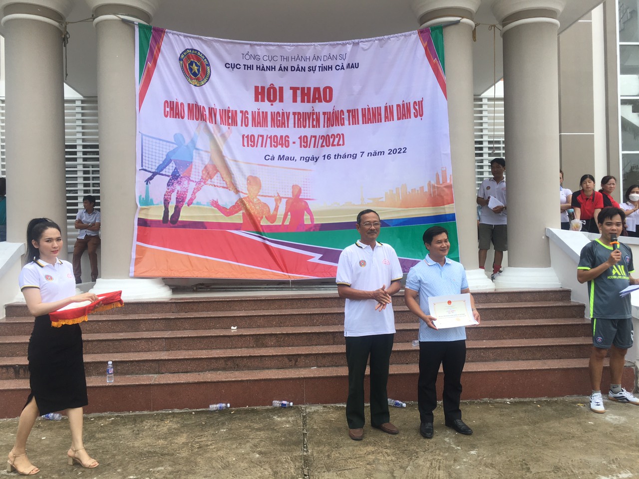 Kỷ niệm 76 năm Ngày truyền thống thi hành án dân sự (19/7/1946-19/7/2022) 17
