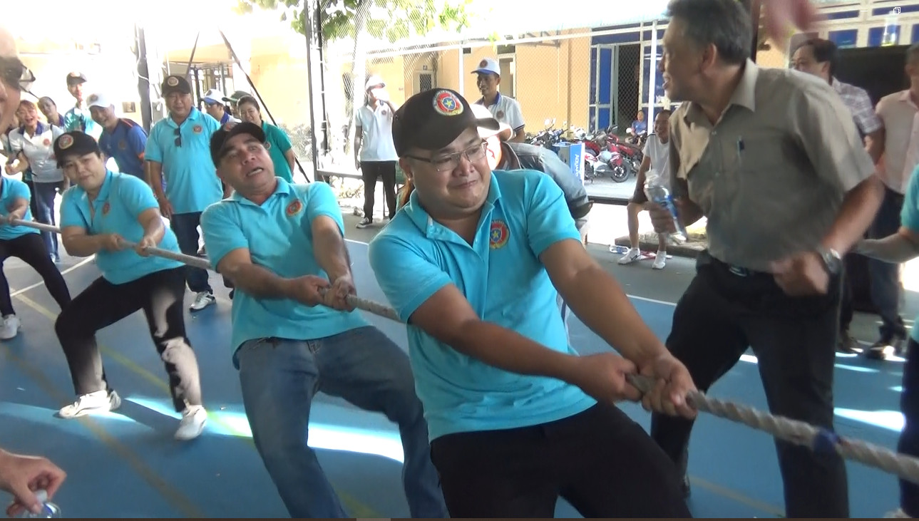 Hội thao chào mừng 77 năm ngày truyền thống THADS 17