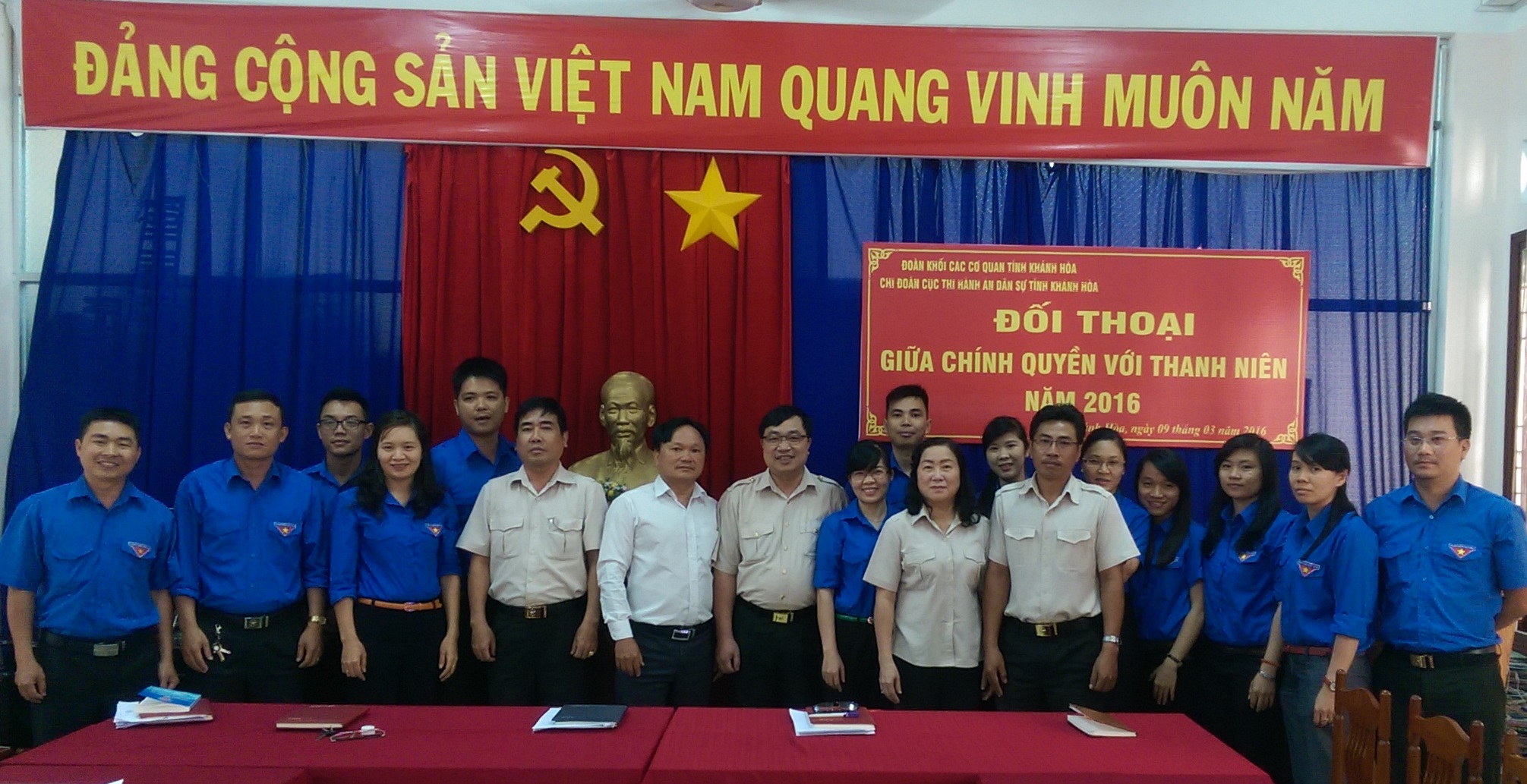 Đối thoại với đoàn viên thanh niên