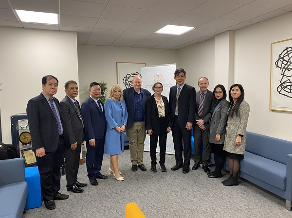 Hoạt động của Đoàn công tác liên ngành trong lĩnh vực nuôi con nuôi quốc tế tại Ai-len và Đức