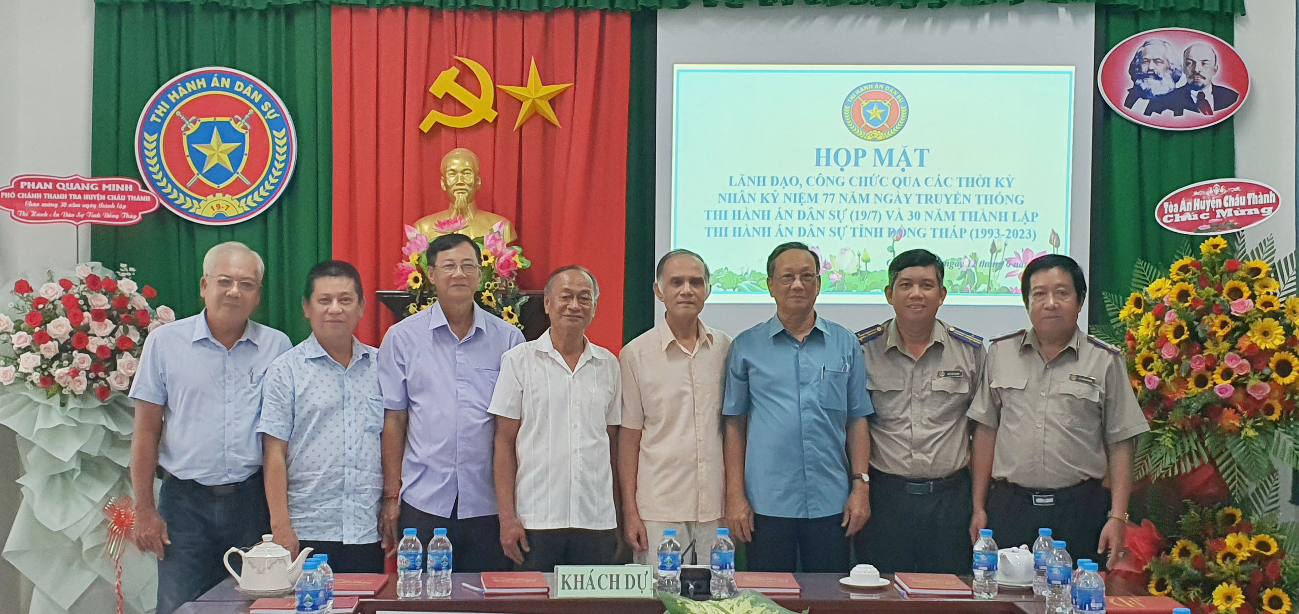 Chi cục Thi hành án dân sự huyện Châu Thành tổ chức họp mặt nhân kỷ niệm 30 năm thành lập Thi hành án dân sự tỉnh Đồng Tháp, Thi hành án dân sự huyện Châu Thành.