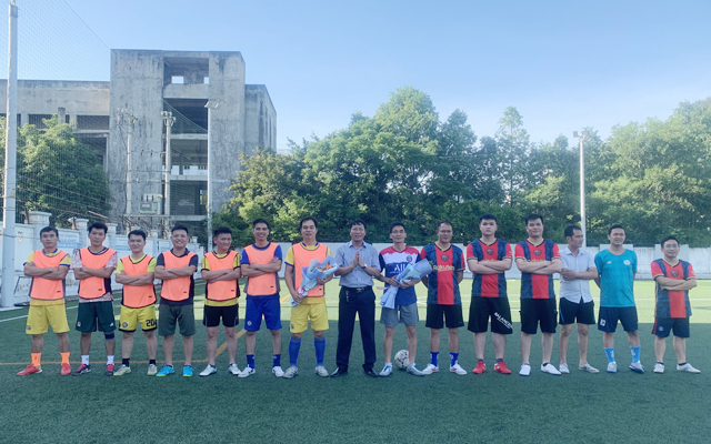 Giao hữu bóng đá chào mừng 77 năm ngày truyền thống THADS và 30 năm chuyển giao công tác THADS