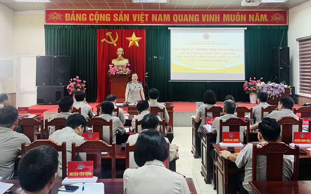 Phó Tổng cục trưởng Trần Thị Phương Hoa làm việc tại Cục THADS tỉnh Thanh Hóa về công tác THADS, THAHC 7 tháng đầu năm 2025