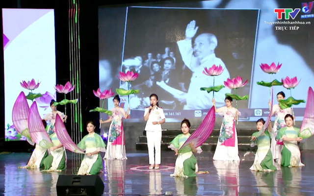 Đội thi Đảng bộ Cục THADS tỉnh tham gia vòng chung kết cuộc thi "Tìm hiểu Di chúc của Chủ tịch Hồ Chí Minh"