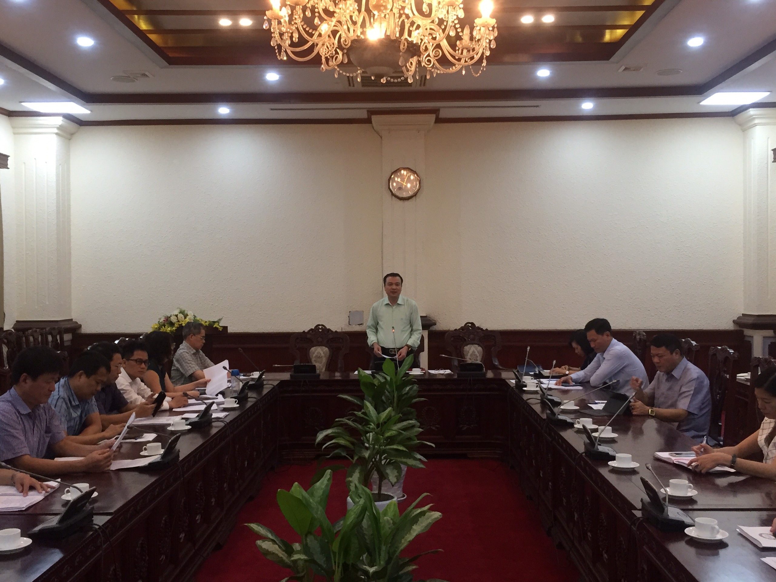 Làm việc với bộ, cơ quan ngang bộ, cơ quan thuộc Chính phủ và một số địa phương về công tác tổng kết Nghị quyết số 48-NQ/TW