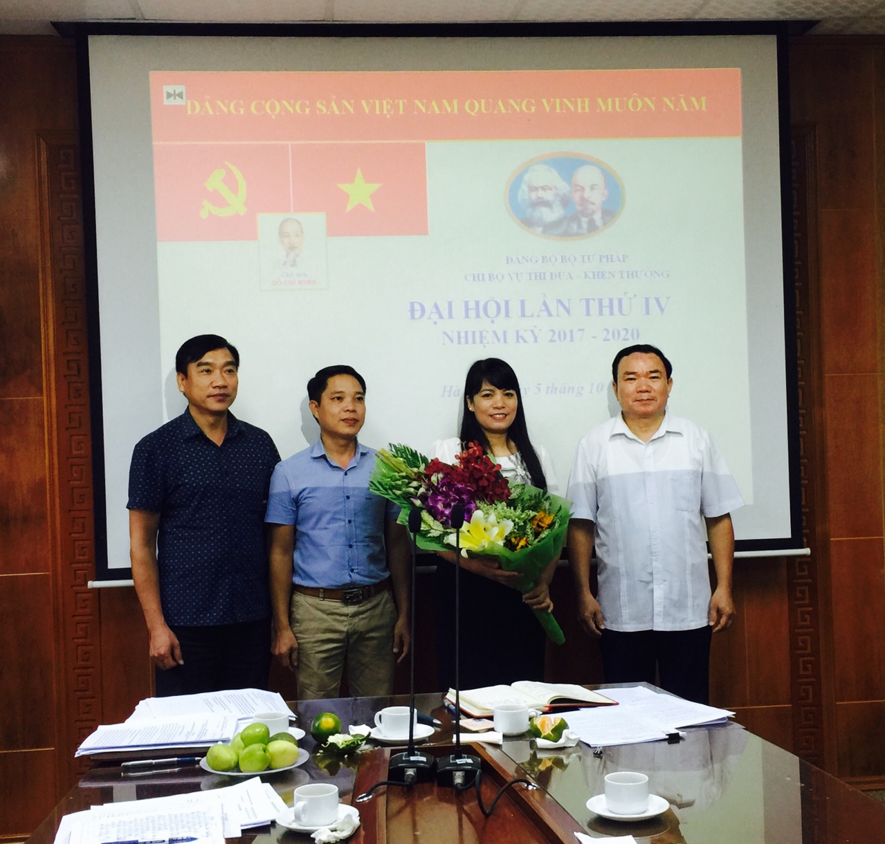 Chi bộ Vụ Thi đua – Khen thưởng tổ chức thành công Đại hội Chi bộ nhiệm kỳ 2017 – 2020