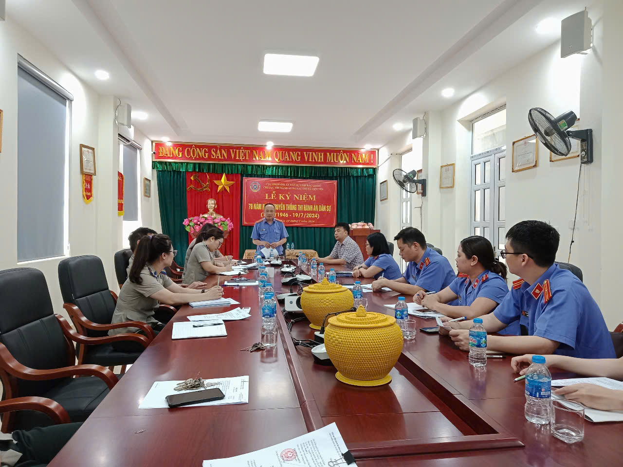 Việt Yên: Viện kiểm sát nhân dân thị xã Việt Yên trực tiếp kiểm sát hoạt động thi hành án dân sự tại Chi cục Thi hành án dân sự thị xã Việt Yên