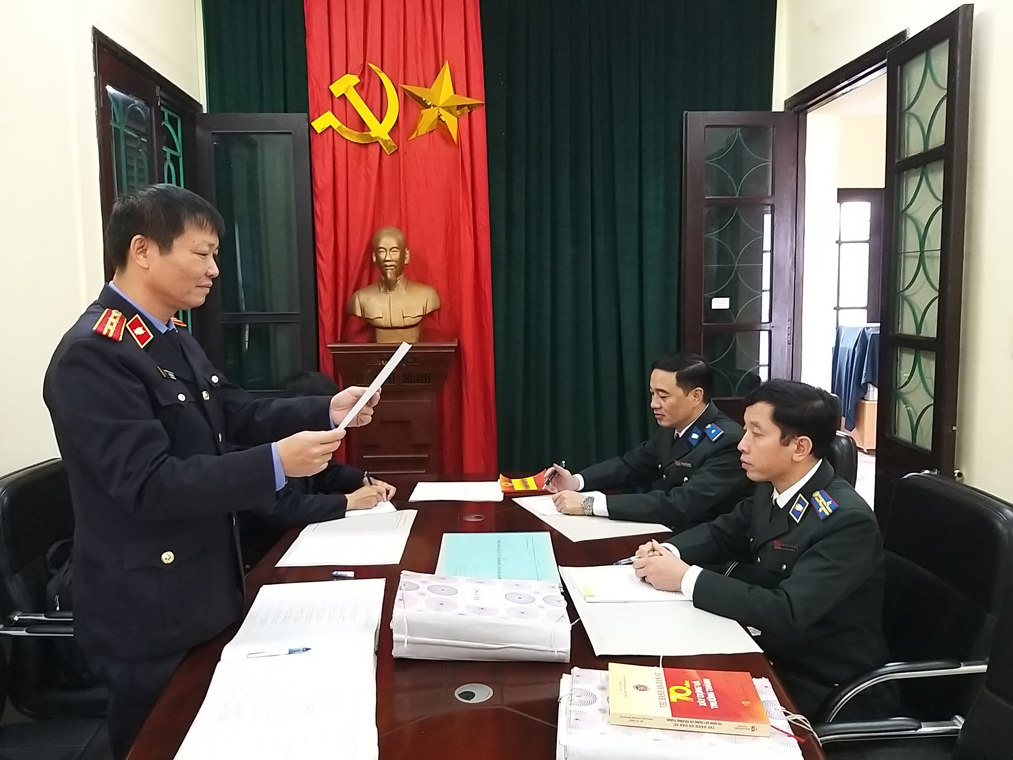 Chi cục Thi hành án dân sự huyện Hải Hà làm việc với Viện kiểm sát nhân dân huyện Hải Hà về việc thực hiện kiến nghị trong kết luận trực tiếp kiểm sát hoạt động thi hành án dân sự số 01/KL-VKSHH ngày 06/9/2019