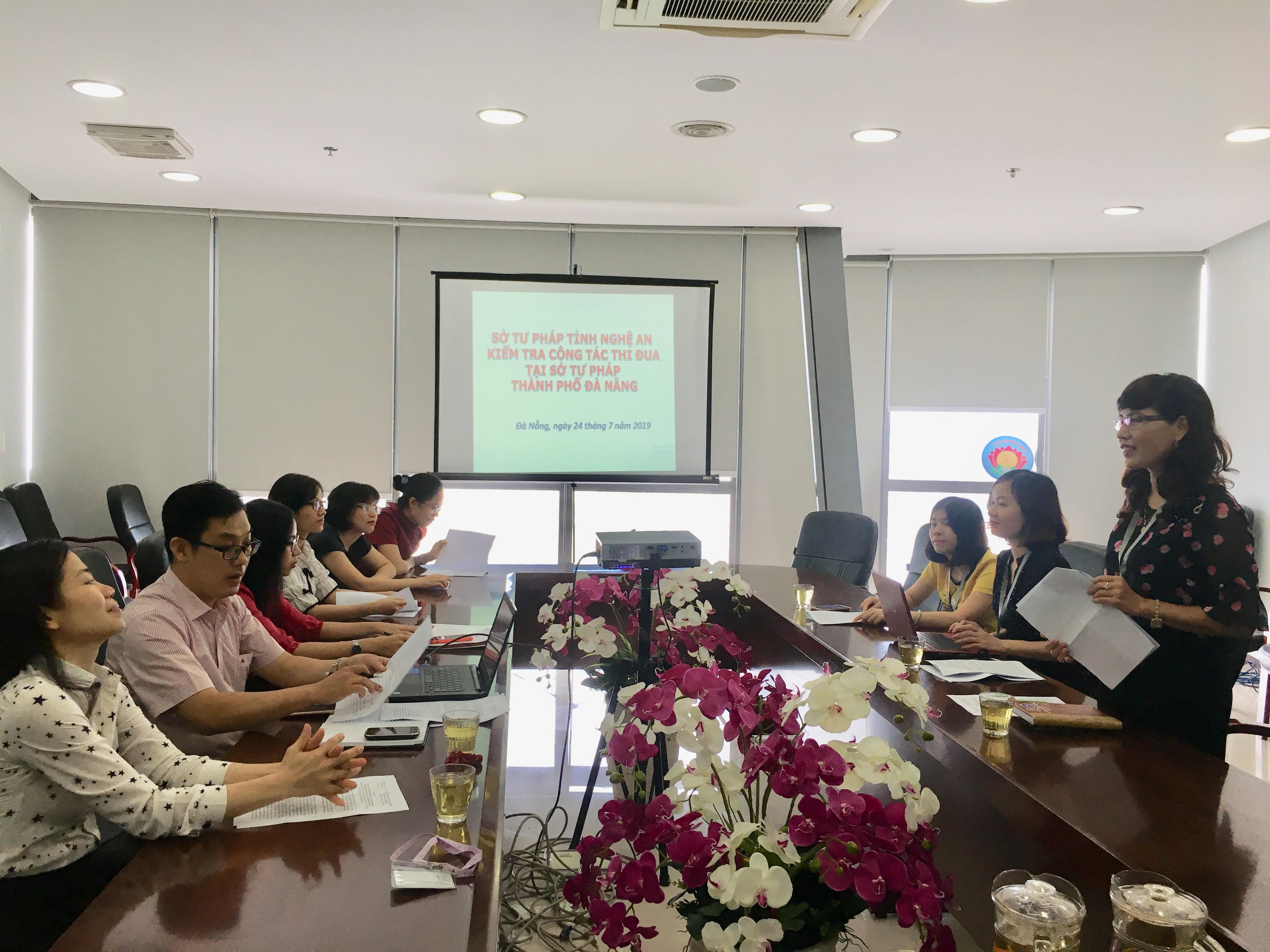 Sở Tư pháp tỉnh Nghệ An kiểm tra công tác thi đua, khen thưởng tại Sở Tư pháp thành phố Đà Nẵng